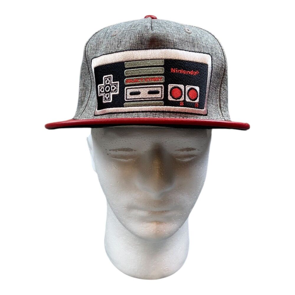 Nintendo NES Controller Hat Snapback‎ Gray Red Faux Leather Bill Baseball Cap